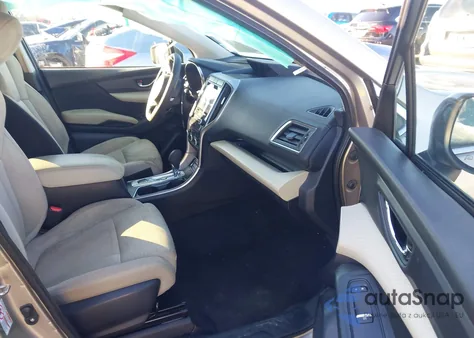 2019 Subaru Ascent Premium из США, поврежденный, VIN 4S4WMAFD5K3470889